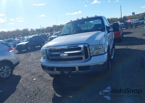 2006 Ford F-250 Lariat/Xl/Xlt from USA, damaged, VIN 1FTSX21556EA28107